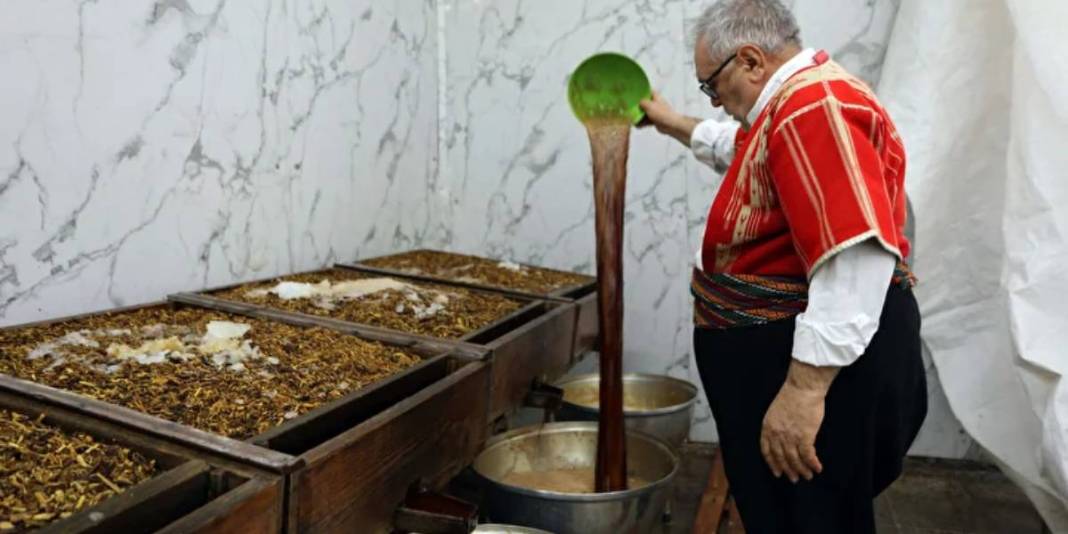 Sulandırdıkça bereketi daha da artıyor! Ramazan’da kola değil bunu için: Litresi 25 TL’den satılıyor 1